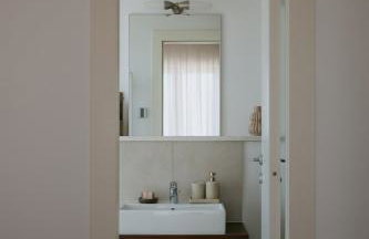 Villa Oleander by Domus Mirus - Rooftop Cinema & Pool & 6min Walk to Beach - Photo 49