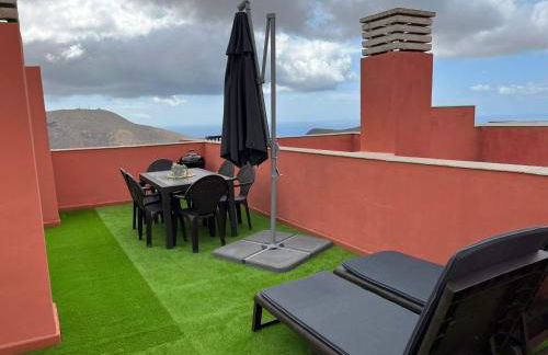 Cozy two-bedrooms apartment with big terrace and ocean view - Foto 26