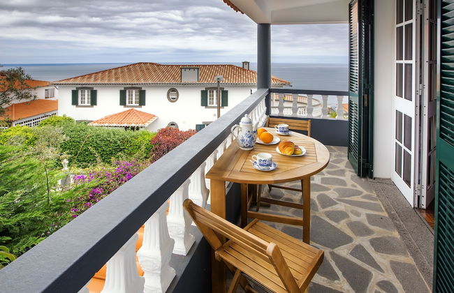 Top Floor With three Balconies - Foto 13