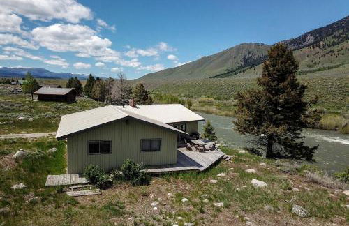 Quaint Vacation Rental with Madison River Views near Yellowstone in Southwest Montana - Foto 1