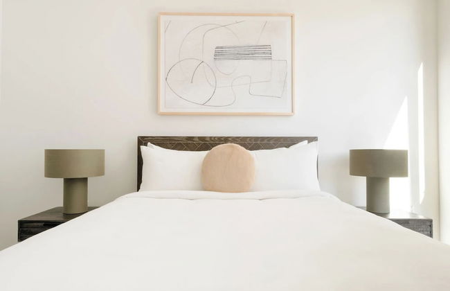 The Grove by AvantStay – Stylish Group Stay with Private Bathrooms - Foto 28