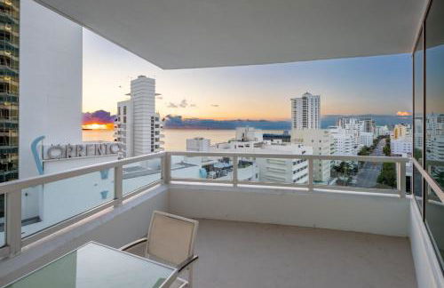 Fontainebleau Hotel Ocean View Fits 6! 1 BED/2 BA - Photo 34