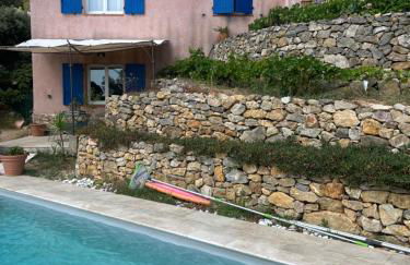 Hauteurs de Toulon : Charmant studio piscine - Foto 4