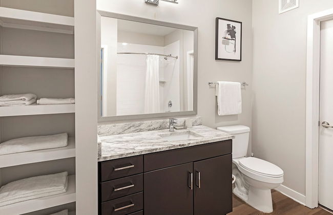 Landing Dry Creek Apartments - Photo 37