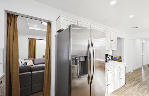 Best of Desoto 4BR, 3BA with Pool, HotTub, Cinema - Foto 17