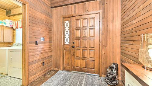 Spacious Syracuse Getaway w/ Waterfront Deck! - Foto 3