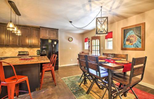 Cozy Home w/ Media Room: Short Walk to Taos Plaza! - Foto 8