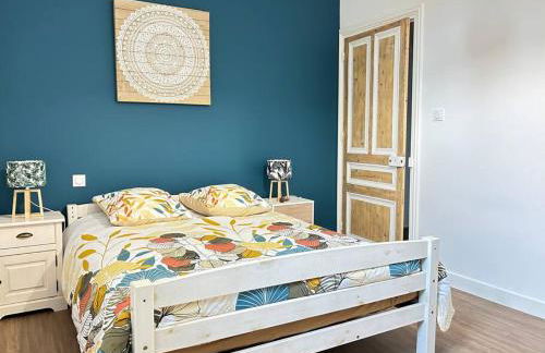 Appartement 2 chambres - 6 personnes - Centre de Parthenay - Garage et Wifi - Foto 14