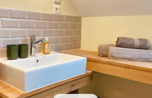 H2 Maison au pied du Château - Foto 18