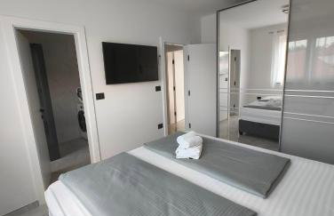 Apartments Ivana with the pool - Photo 16