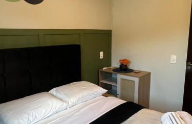 IR 02 · Próximo ao hospital Hans Dieter / Térreo - Photo 46