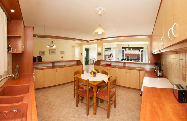 Faos Luxury Apartments 2 - Foto 9