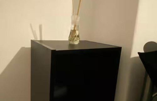 Cosy 2 Bed House - Sleeps 3 Parking & Garden - Foto 3