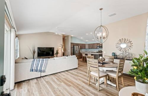 6283 Z5 VILLAGE OF CITRUS GROVE by REMAX Premier - Foto 7