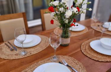 28 ExcellentStays - Heathrow - 5 Bedroom House - Foto 25