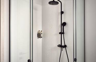 Elle Lux Villa, Essence of Endless Blue, By ThinkVilla - Foto 28