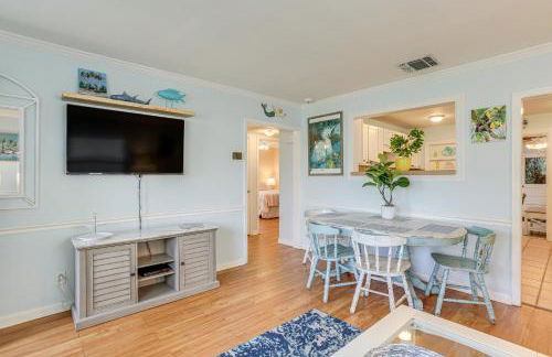 Lovely St Pete Beach Cottage, Walk to Beach and Town - Foto 5