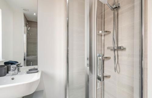 Blue Skies - Photo 17