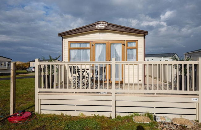 Stunning 2 Bed Chalet in Silversands Lossiemouth - Photo 33