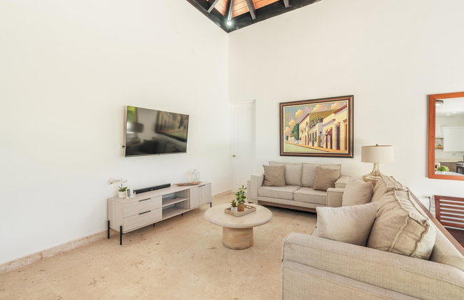 3BR Villa With Tropical Style BBQ Private Pool - Photo 6