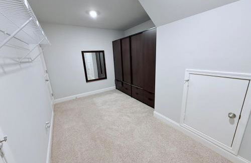 Luxury 5 Bedroom 4 bath open kitchen living room - Foto 57