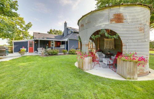 City Girl Farmhouse in Hudsonville with Hot Tub - Foto 1