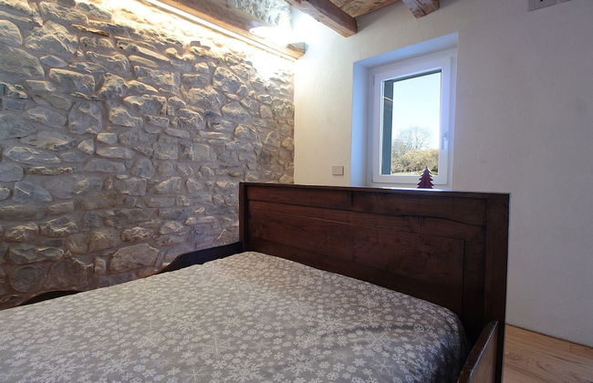 Baita Tersilia Near Lake And Mountain - Photo 12