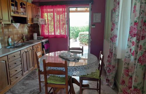 Georgia's Village House - Foto 7