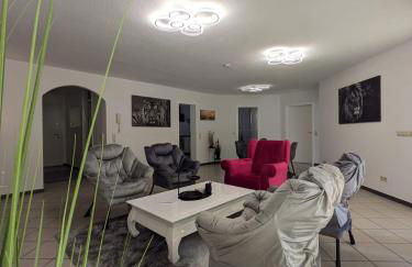 Große helle Wohnung nähe Audi und Lidl IT - Foto 1