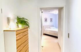 LudwigsHome - Zentral, 120qm, Kostenloser Parkplatz, Terrasse, SmartTV - Photo 15