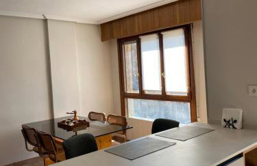 HomeOffice with Church Views - Foto 15