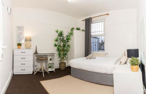 Cottage Flat 2BD Leyton Near Central Line - Sleeps 10 - Foto 23