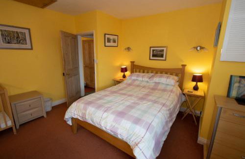 The Pottery Flat Chesterfield Three Star Gold - Foto 6