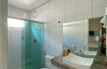 2 quartos, com garagem - Foto 7