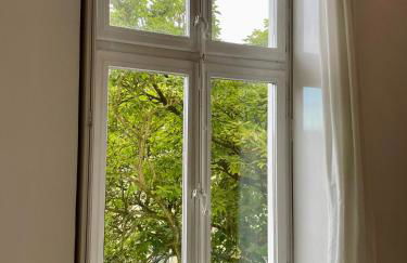 Beautiful apartment in a historic villa - Photo 7