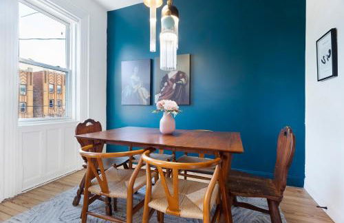 The Blue Comfort & MINS to Newyork City with parking - Foto 12