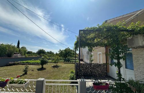 Apartments Brkić, Lozovac Krka NP with Pool - Foto 45