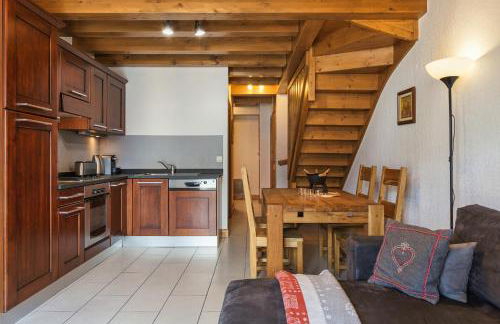 Chateau - Charming Apartment in the city Center with 3 bedrooms - By Cozee Rentals - Foto 30