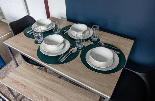 2 BR Home Perfect for Short and Long Term Stay - Foto 42