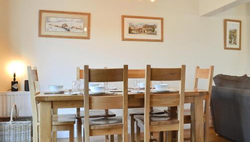 Hendricks Cottage - Photo 5