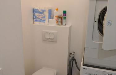 Beautiful flat around Geneva & its airport Palexpo - Photo 4