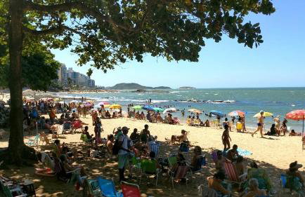 Edf Gil Nogueira - Praia do Morro - GUARAPARI - ES - Brasil - 4º Andar TELA Proteção - FRENTE Sol Manhã - 02 quartos com Split - WIFI - Varanda Gourmet com CHURRASQUEIRA - 02 elevadores - 01 Vaga - PISCINA - Sauna - Portaria 24 HRS - 50m da Praia do Morro - Photo 45