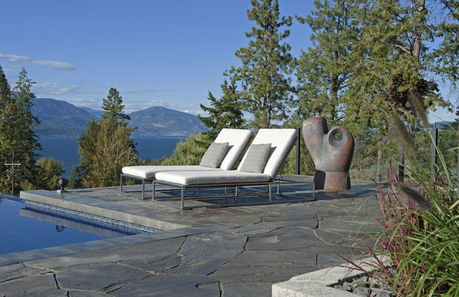 Lakeview Luxury Home in Vineyard w Infinity Pool hot tub - Photo 58