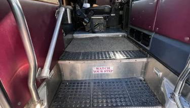 Stay Like a Rock Star Tour Bus in Durham NC - Foto 2