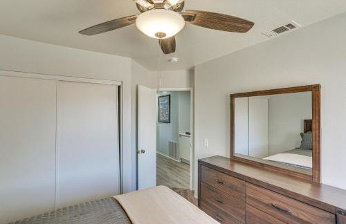 Victorville Home with Fenced Backyard and Patio! - Foto 20