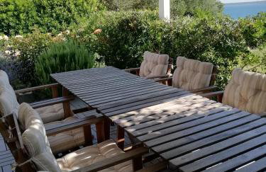 House Natali 70m from the beach - free EV top up - Photo 13