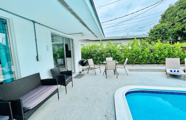 Tropical Villa King Bed Pool Top Location - Foto 30