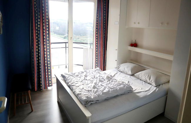 Apartment in Nieuwpoort by the Beach - Photo 2