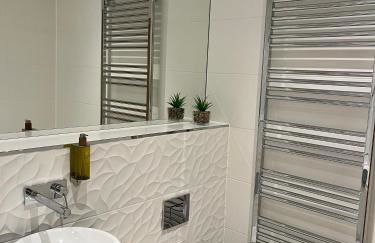 Royal Golf Apartments - Photo 6