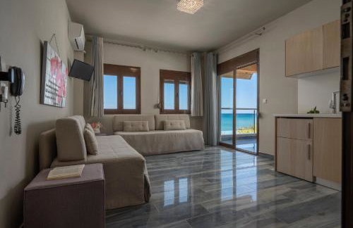 Alkioni by the Sea Hotel - Photo 120